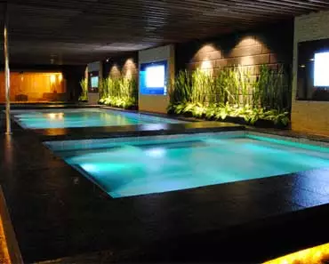 V2 club Jakarta
